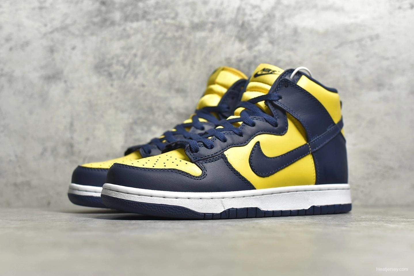 Nike Dunk Hi SP Michigan