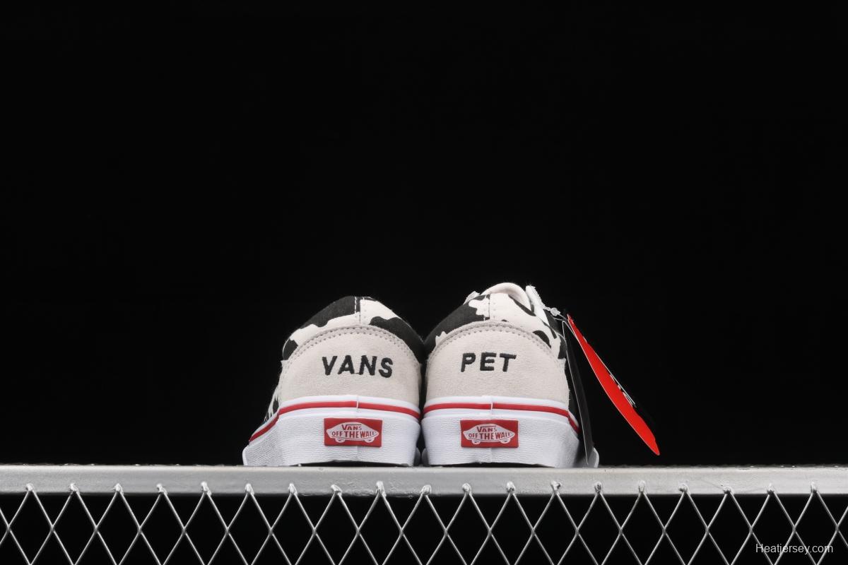 Vans Old Skool customized electric embroidery version of milk white cow low-side vulcanized skateboard shoes