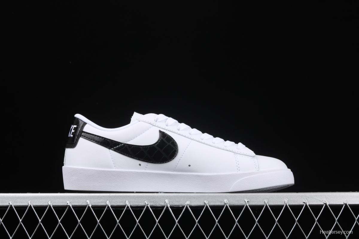 NIKE Blazer Low Le casual board shoes BQ0033-100